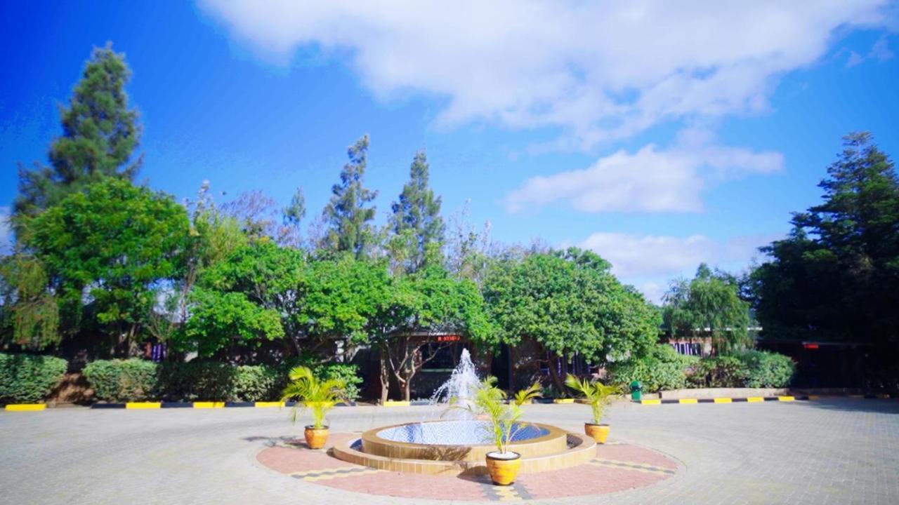 Amboseli Gateway Hotel Kimana Luaran gambar